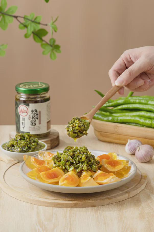 破亿川娃子成复合调味品行业宠儿PG麻将胡了试玩平台烧椒酱销量(图5)